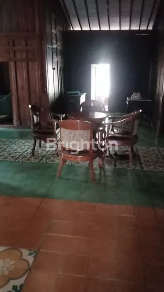 image RUMAH JOGLO DI MOJOROTO (5)