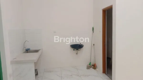 image TOKO 1 LANTAI DI TANJUNG DUREN BARAT, JAKARTA BARAT (5)