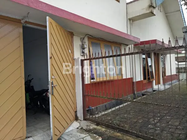 image RUMAH LUAS 2LT LOKASI JL KOLONEL KARDJONO WONOSOBO (8)