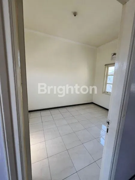 image GARDEN DIAN TROPODO RUMAH SELANGKAH TOL DAN BANDARA JUANDA (4)