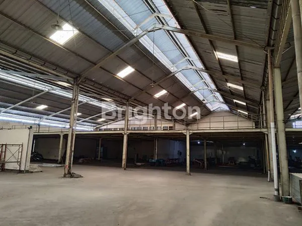 image DIJUAL DAN DISEWAKAN GUDANG KAA TOR DAM MES KARYAWAN DI TROPODO (2)