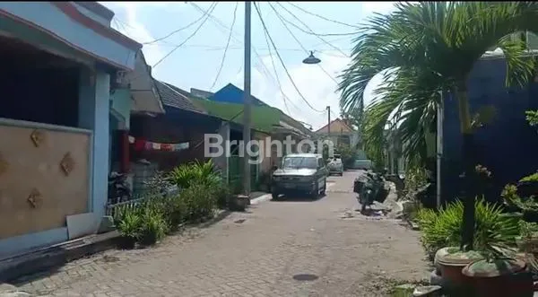 image RUMAH MURAH DI TAMAN MENGANTI EMAS, KABUPATEN GRESIK (8)