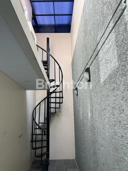 image BSD HYLAND - RUMAH HOOK DI GREENWICH BSD (6)