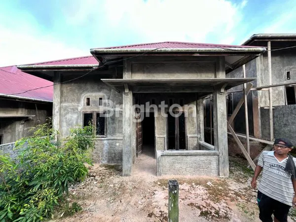 RUMAH TAHAP FINISHING ASRI DAN NYAMAN