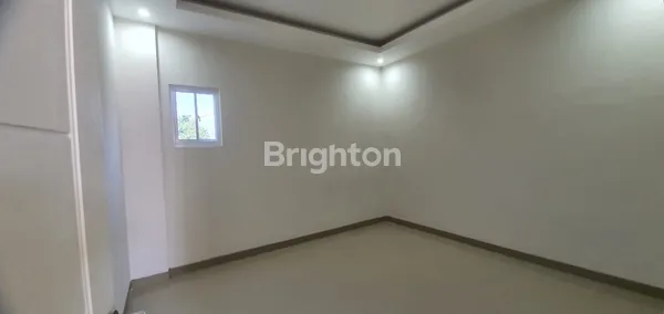 image NEW TOWN HOUSE 3LT, LKS WISMA PERMAI, DHARMAHUSADA, SISA 1 UNIT (3)