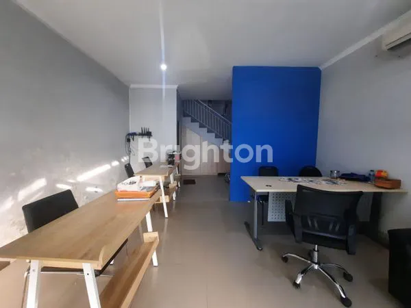 image RUKO PREMIUM DUA LANTAI KAWASAN RAMAI DEKAT KE SANUR DAN RENON (2)