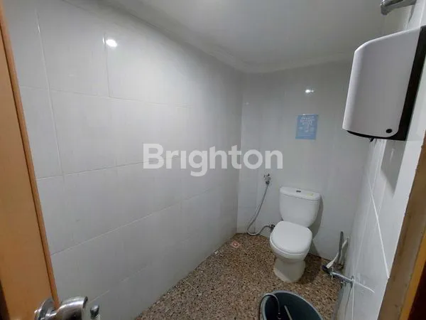 image RUKO PREMIUM DUA LANTAI KAWASAN RAMAI DEKAT KE SANUR DAN RENON (7)