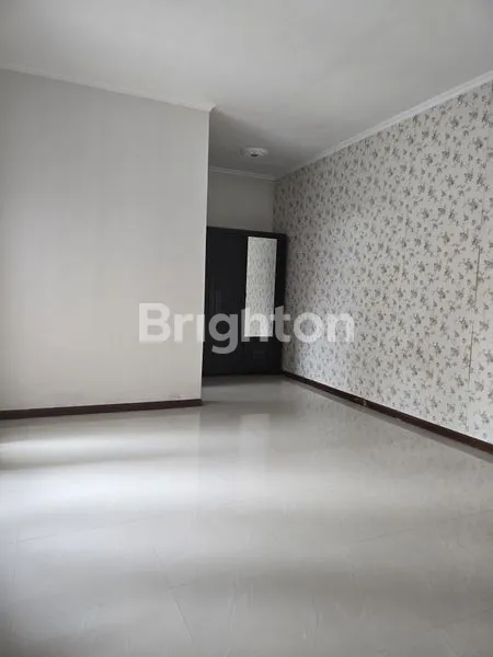 image RUMAH MINIMALIS SIAP HUNI TANPA HARUS  RENOVASI DI PERUMAHAN BUKIT TAMAN SARI (4)