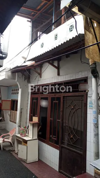 image DIJUAL CEPAT - RUMAH 2 LANTAI - DITENGAH KOTA - JAKARTA PUSAT (2)