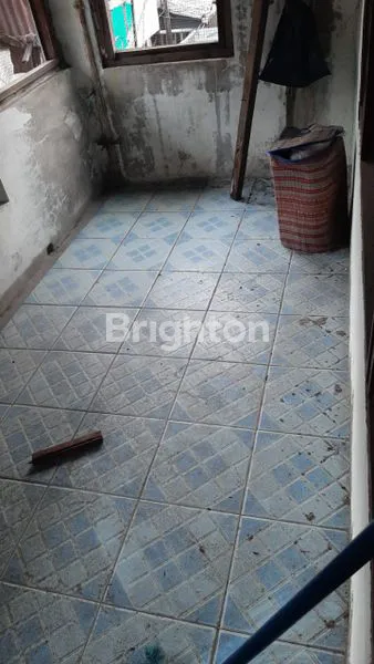 image DIJUAL CEPAT - RUMAH 2 LANTAI - DITENGAH KOTA - JAKARTA PUSAT (8)