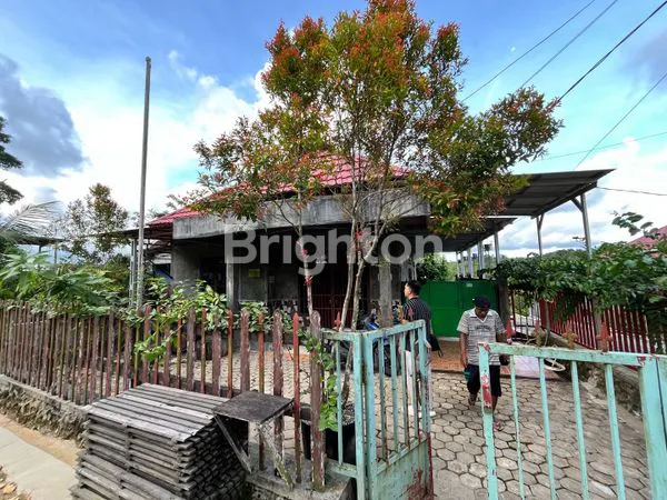 RUMAH LUAS, ASRI DAN NYAMAN