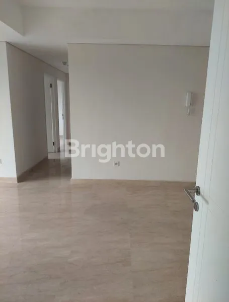 JUAL APARTEMENT TOWER LEXINGTON 3 BR + 1