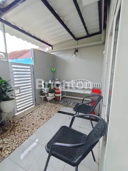 DI JUAL RUMAH CANTIK BONUS KONTRAKAN