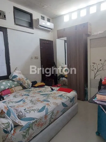 image DISEWAKAN RUMAH DI PALM HILLS (2)