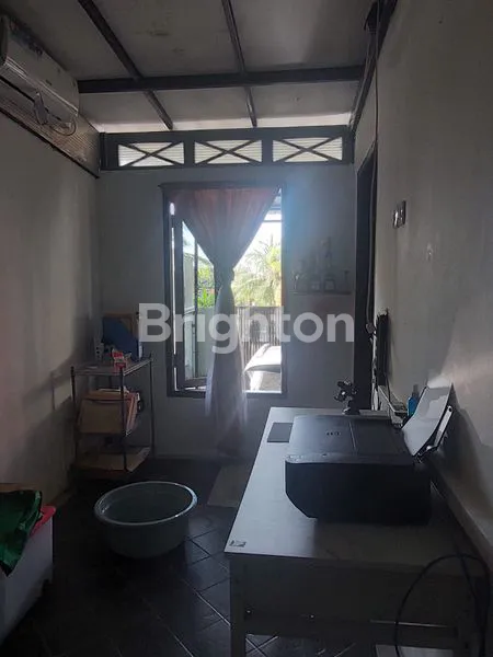 image DISEWAKAN RUMAH DI PALM HILLS (4)