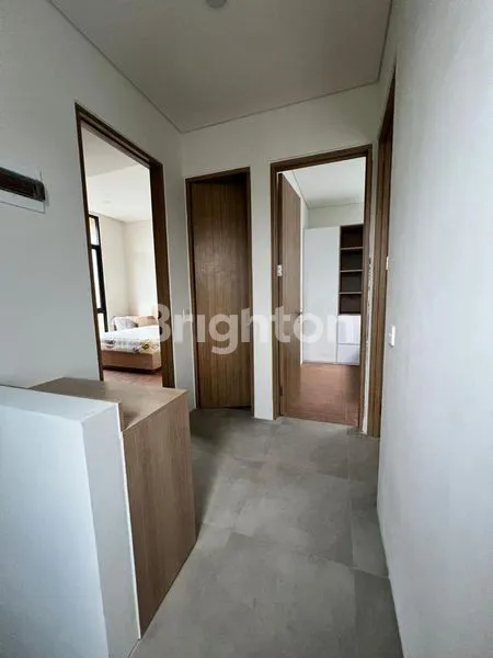 image RUMAH BARU SIAP HUNI TANAKAYU SVANI BSD CITY (5)