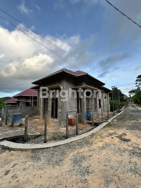 RUMAH TAHAP FINISHING (HOOK)