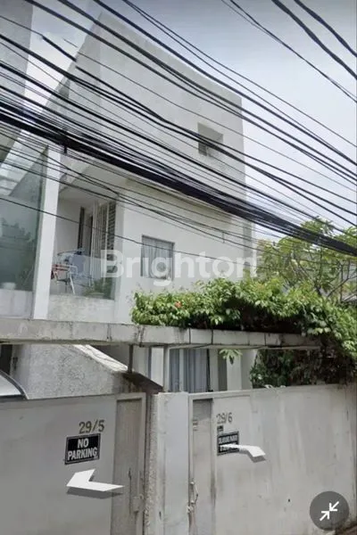 image RUMAH STRATEGIS DI MAMPANG PRAPATAN DAN GATOT SUBROTO (1)