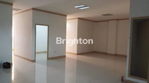 image DIJUAL RUKO STRATEGIS 4 LANTAI DI PERAK BARAT SURABAYA (2)