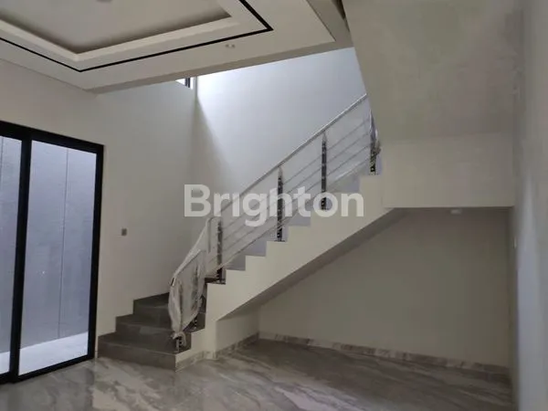 image *RUMAH MINIMALIS BARU GRESS* *ALAM HIJAU, CITRALAND*  (2)