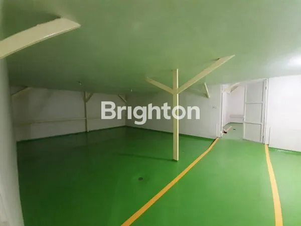 image GUDANG SAFE N LOCK BAGUS SIAP PAKAI NO RENOV (4)