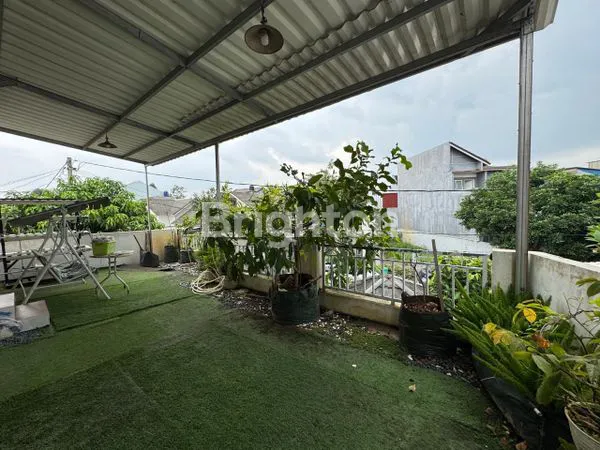 image RUMAH 2 LANTAI MODERN ASRI CISAUK TANGERANG (7)