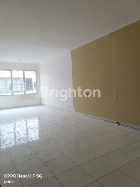 image RUKO HOEK  JL. BOULEVARD RAYA GADING SERPONG TANGERANG (3)