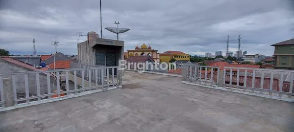 image RUMAH 2.LANTAI + ROOFTOP SIAP HUNI DI CIMANGGIS DEPOK (3)
