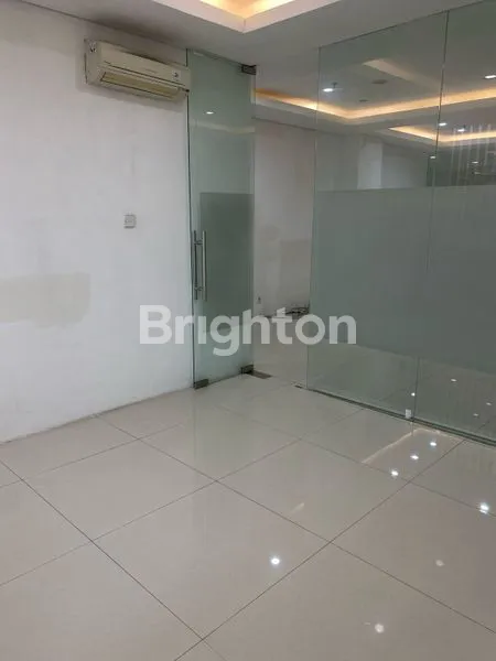 image SPAZIO OFFICE TOWER UNTI LANGKA (3)