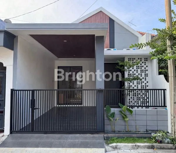 image PAKUWON CITY, RUMAH CANTIK, KONSEP MODERN COMPACT HOUSE, FURNISHED (1)