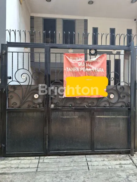 image RUMAH 4 LANTAI DEKAT PRJ DI PADEMANGAN (1)