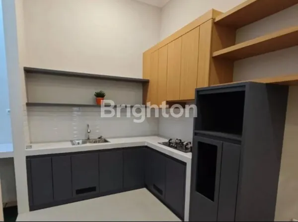 image RUMAH CANTIK KONSEP MODERN DI PAKUWON CITY & FULL FURNISH MODERN (5)