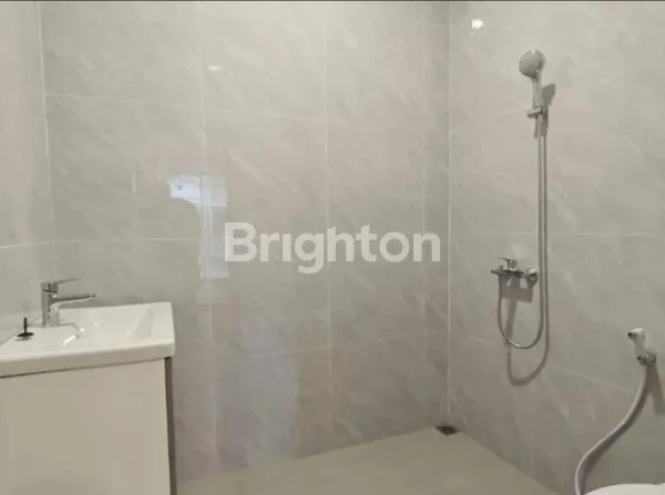 image RUMAH CANTIK KONSEP MODERN DI PAKUWON CITY & FULL FURNISH MODERN (6)