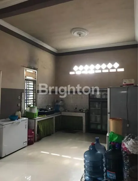 image RUMAH MEWAH 2 LANTAI HALAMAN LUAS (6)