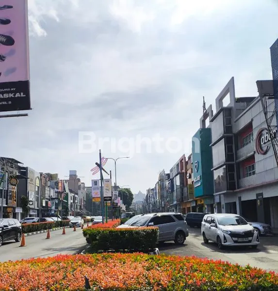image RUKO RENDENG 4 LT PASKAL 23 SIAP BISNIS SIAP CUAN DENGAN FRANCHISE INDOMARET MASIH BERJALAN (5)