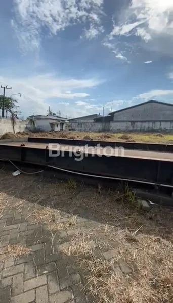 image GUDANG NOL JALAN RAYA (3)