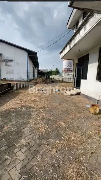 image GUDANG NOL JALAN RAYA (8)