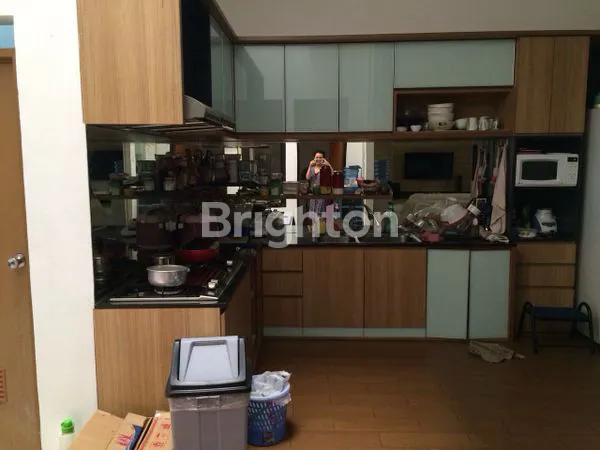 image RUMAH 2 LANTAI SUNTER HIJAU JAKARTA UTARA  LEBAR 8!! (7)