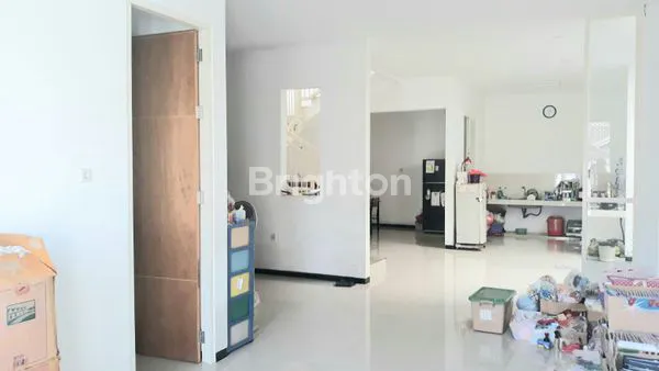 image RUMAH KUTISARI INDAH, CANTIK, DENAH LEGA (5)