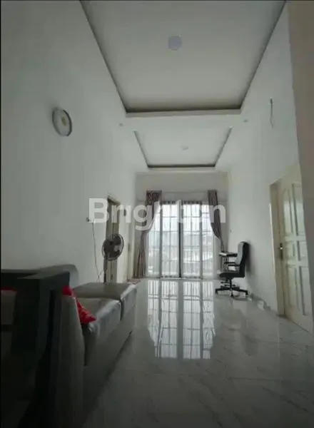 image RUMAH BARU RENOVASI 2 LANTAI POSISI DIPOJOK (3)