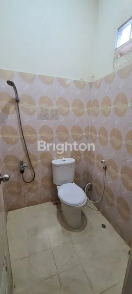 image RUMAH 3 LANTAI DI JALAN AMPERA 4, PADEMANGAN, JAKARTA UTARA (5)