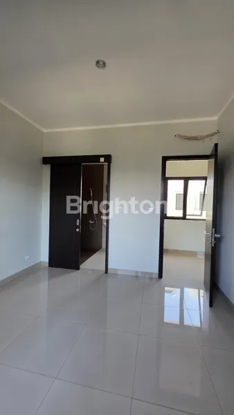 image RUMAH MODERN 2 LANTAI DALAM CLUSTER DI TIMUR JAKARTA  (5)