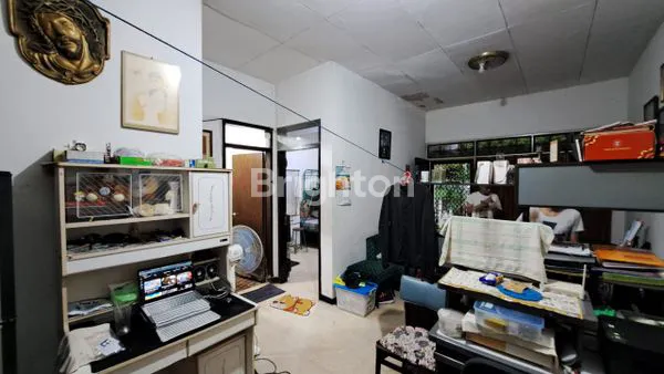 image KLAMPIS ANOM RUMAH SIAP HUNI STRATEGIS SELANGKAH MERR (3)