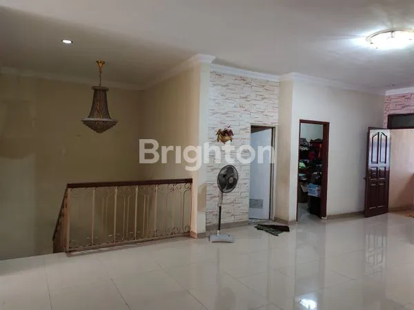 image RUMAH DI JL. INDUSTRI, GUNUNG SAHARI, JAKARTA  PUSAT (6)