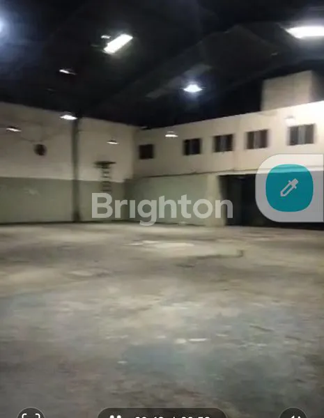 image GUDANG STRATEGIS DI KAWASAN JIEP PULOGADUNG - JAKARTA TIMUR (5)