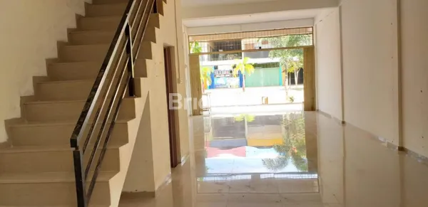 image RUKO SIAP PAKAI DI BENGKONG SQUARE M BATAM (3)