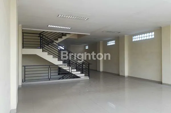 RUKO RENDENG 4 LANTAI MAINROAD SOEKARNO HATTA BANDUNG