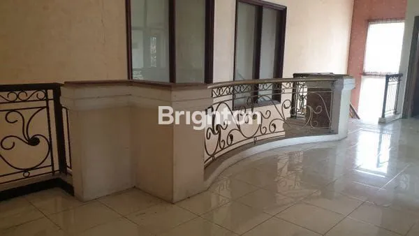 image RUMAH 2 LANTAI MINIMALIS BAGUS SIAP HUNI KOSONGAN NO FURNISH MULYOSARI DEKAT UNIVERSITAS ITS UNAIR ARILANGGA PAKUWON CITY KENJERAN (2)