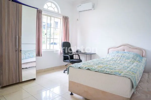 image RUMAH 2 LT. BAGUS SIAP HUNI DEKAT PAKUWON CITY MALL (5)