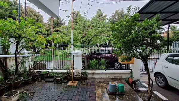 image RUMAH KLAMPIS ANOM WISMA MUKTI DEKAT MERR (3)